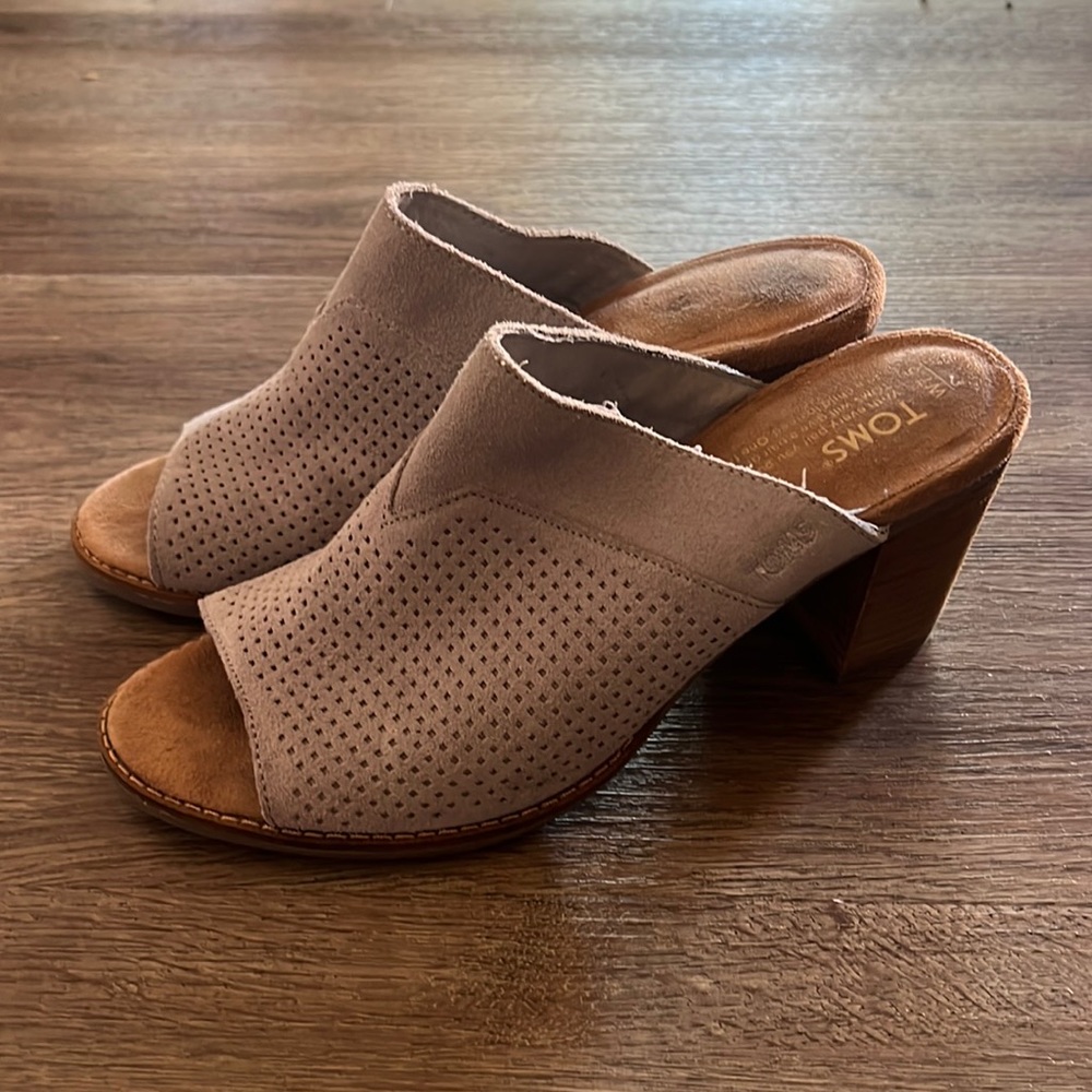 Toms Wedges